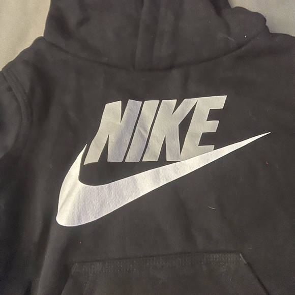 Toddler Nike jogging set - Picture 1 of 3